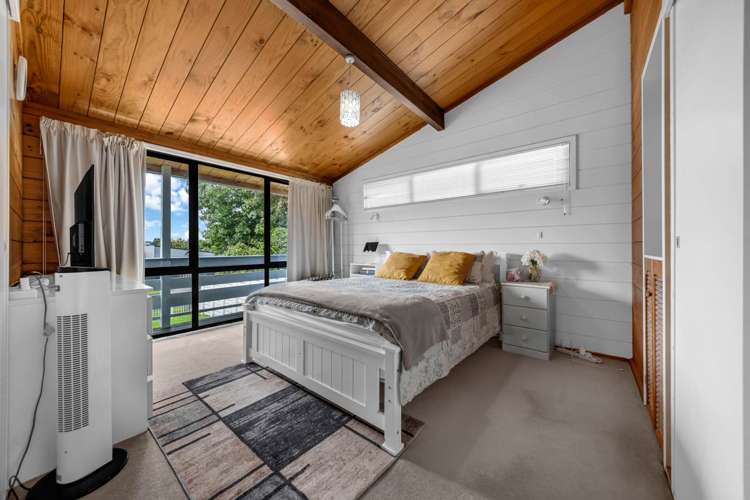 10 Kitewao Street Northcote_11