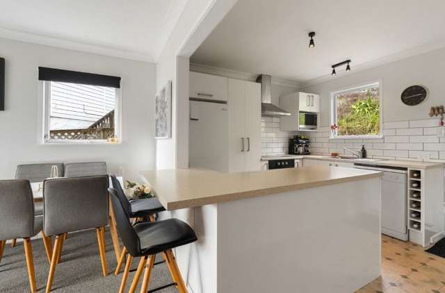 3/49 Mandalay Terrace Khandallah_3