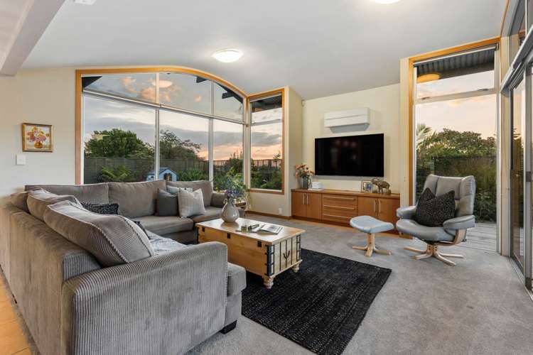 1963 Great South Road Bombay_17