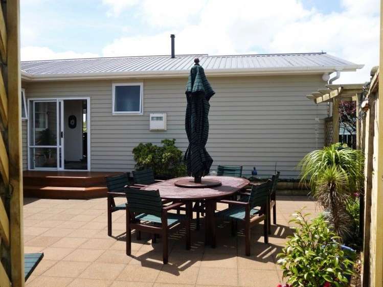 5 Whitcombe Road Opunake_5