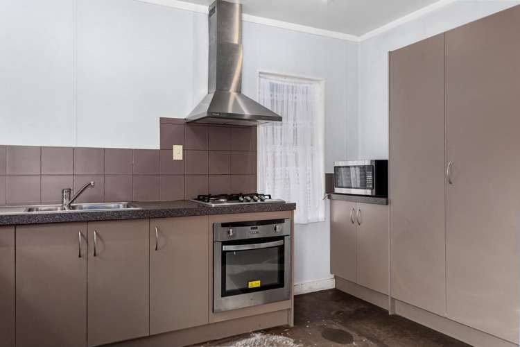 34 Mckenzie Street Taneatua_5