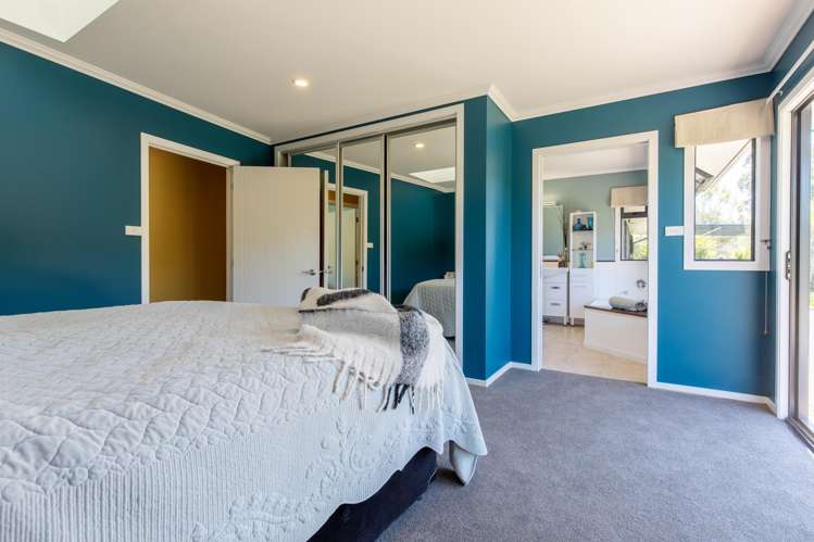 88 Ireland Road Waipawa_13