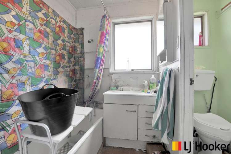 101 Mahia Road Wattle Downs_13