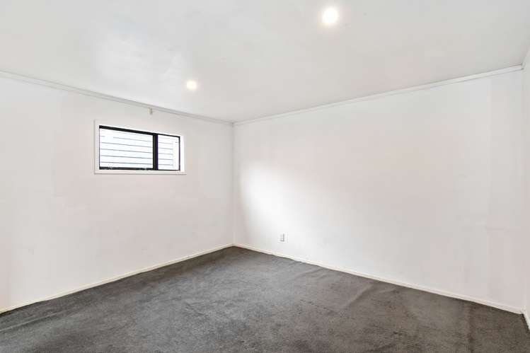 46 Diorella Drive Clover Park_15