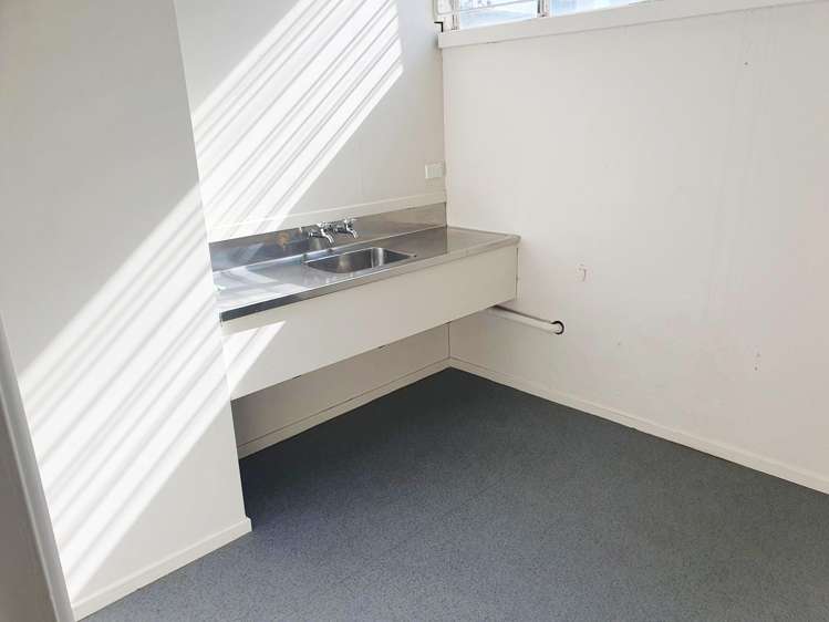 19 Devon Street East New Plymouth_12