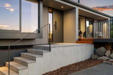 100 Holliss Avenue_3