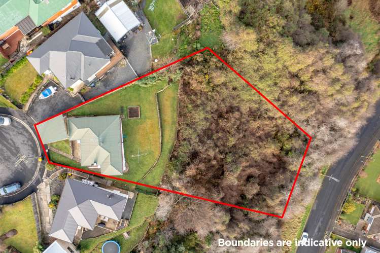 30 Tomkins Street Green Island_21