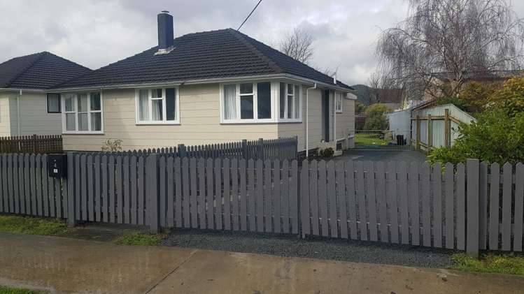 4 Ngata Grove_0