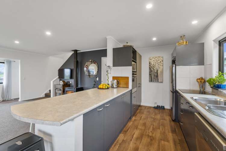 10 Brendan Drive Te Horo Beach_2