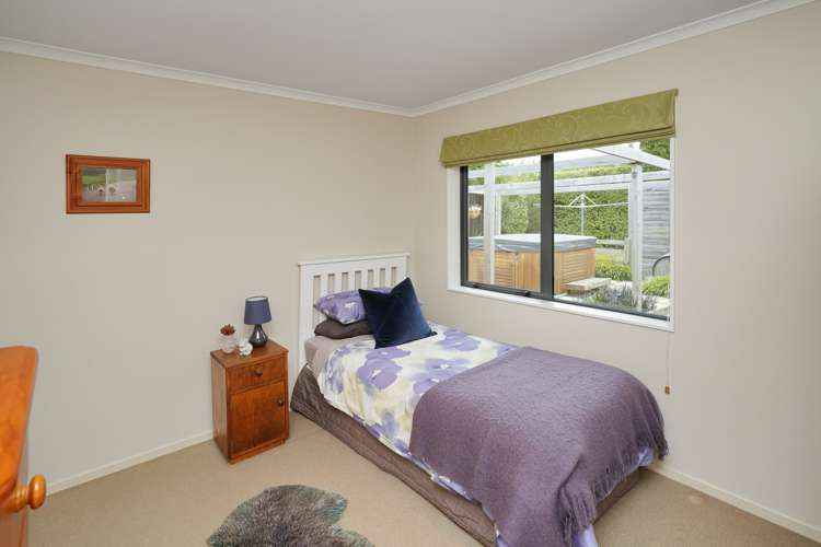 2 Ford Mews Springston_15