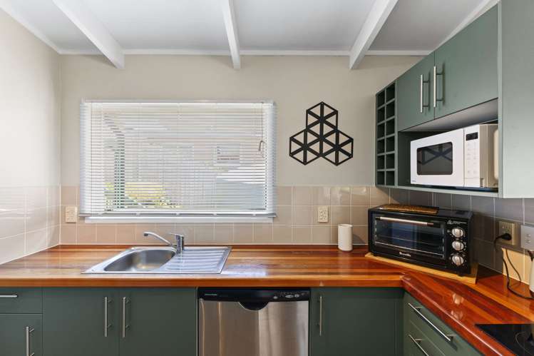 230 Upper Harbour Drive Greenhithe_31