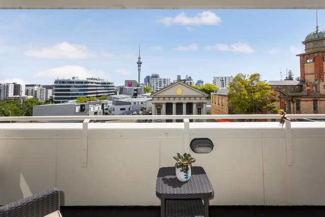 5B/22-28 Beresford Sqaure Auckland Central_1