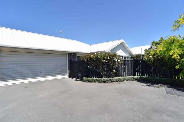 2/35 Lowry Avenue Redwood_2