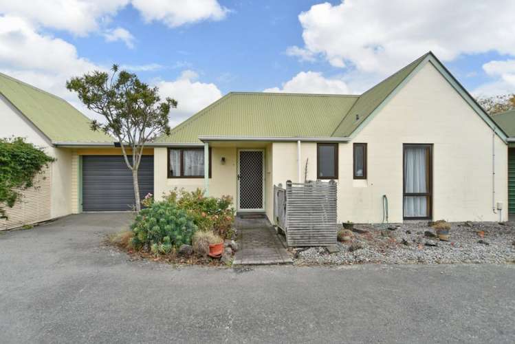 2/16 Owens Terrace Upper Riccarton_11