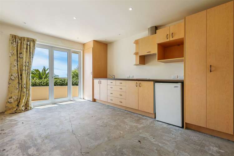 7 Gardenhill Lane Redcliffs_16