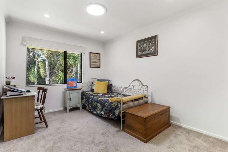 27 Soldiers Bay Place Birkenhead_14