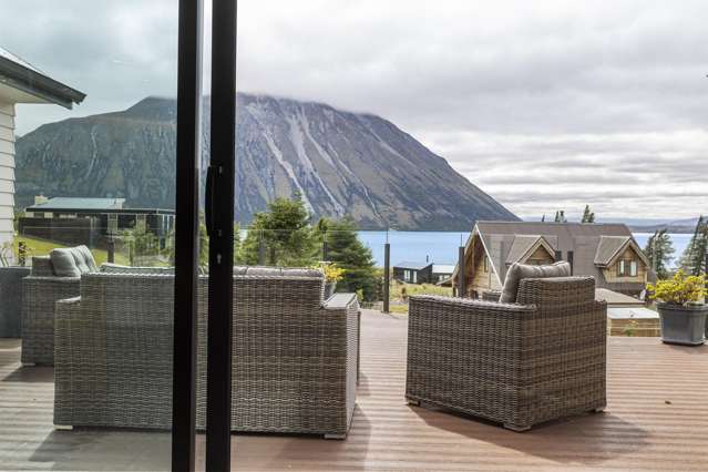 Elevated Views, Effortless Living