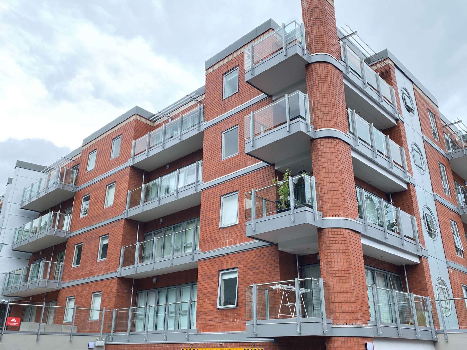 425/4 Wagener Place Mt Albert_0