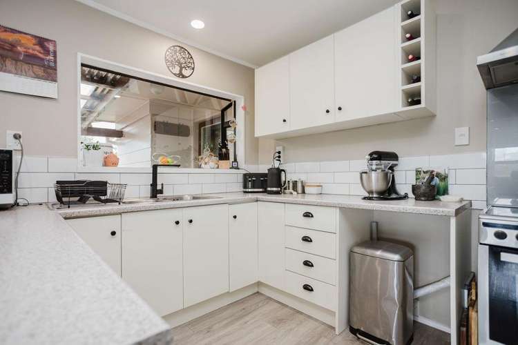 47 Knight Road Dannevirke_1