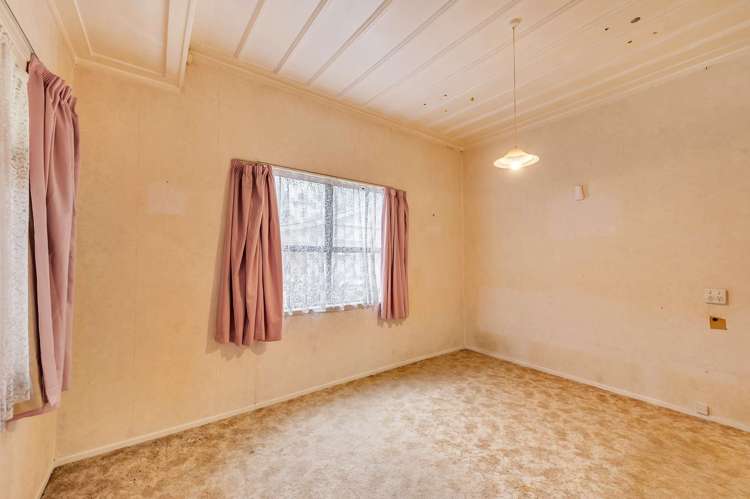 19 Halswell Street Wanganui Central_11