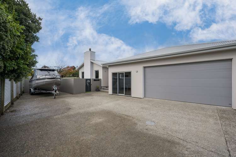 11 Lucy Murcott Place Stoke_25