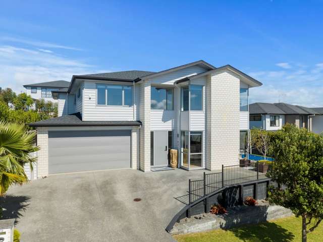 13 Eastview Crescent Stanmore Bay_1