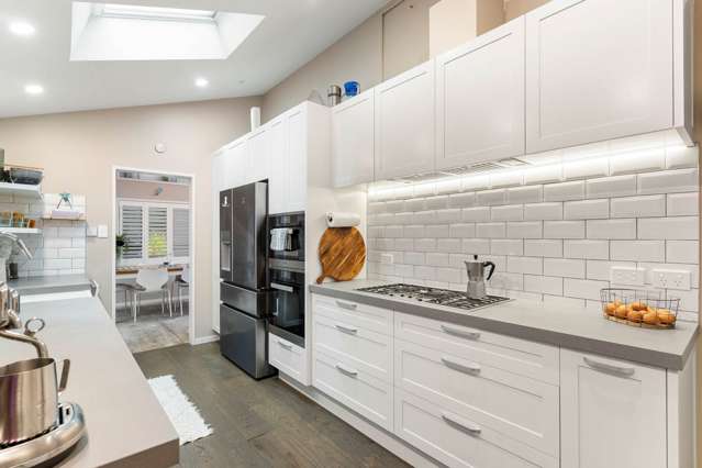 205 Shaw Road Titirangi_2