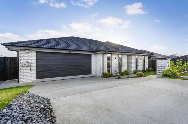 Sleek Comfort with Picture Perfect Views