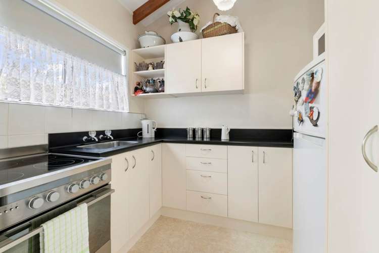 7 Tui Lane Orewa_6