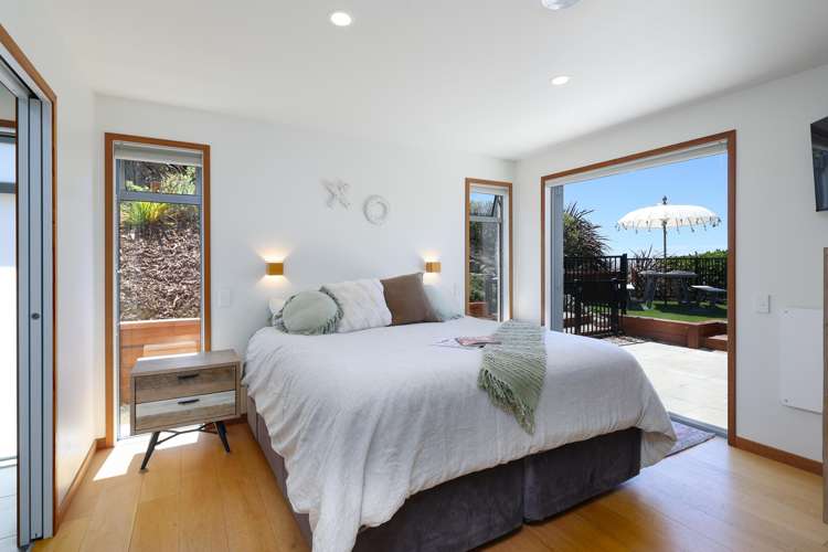 367 Princes Drive Britannia Heights_14