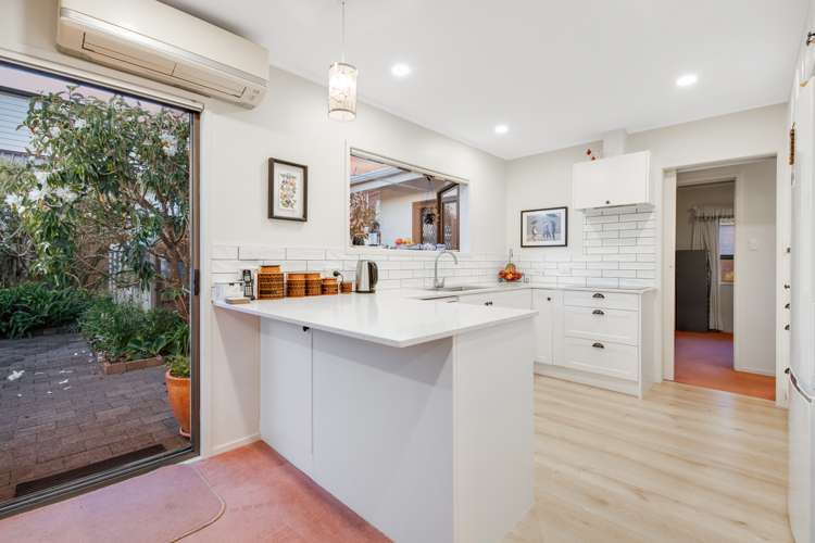 5 Edgewater Grove Orewa_10