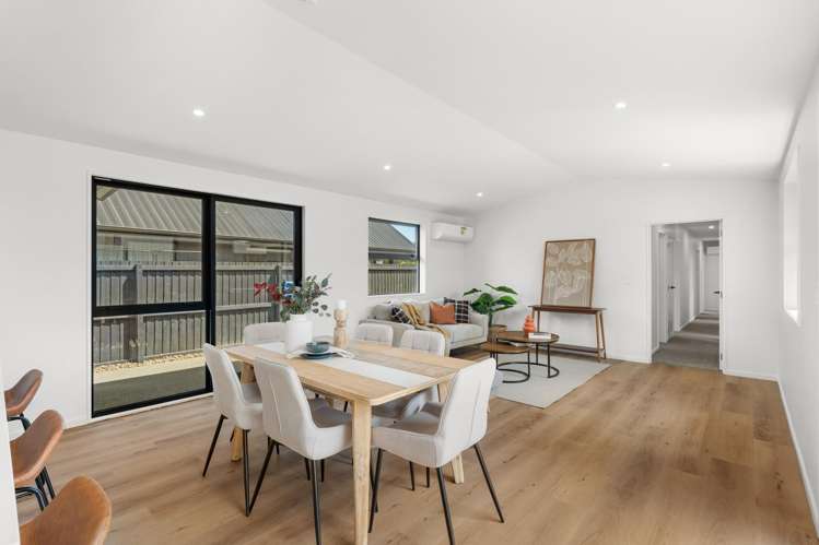 56 McCaw Road Lincoln_6