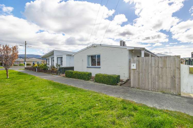 35 Dalgety Street Saint Kilda_19