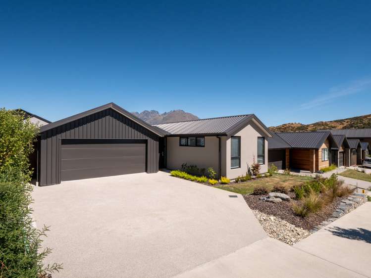 11 Till Street Jacks Point_29