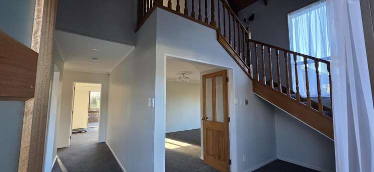 2 Eclipse Lane 1374_14