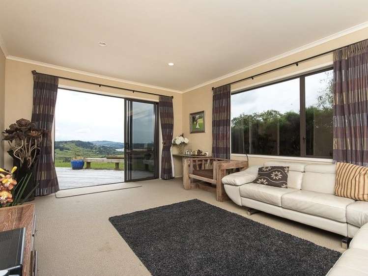 402 Highway Pukekawa_5