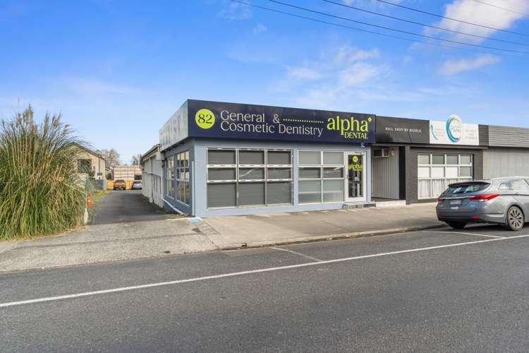 82 Alpha Street_0