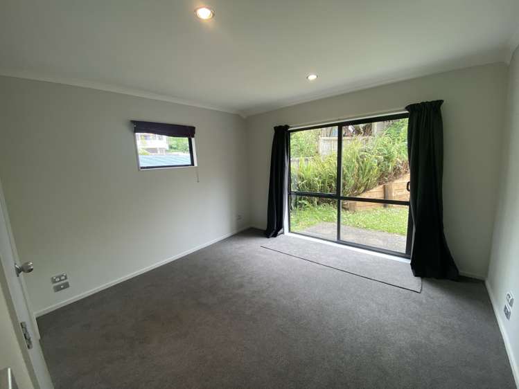 17c Tirimoana Road Te Atatu South_6