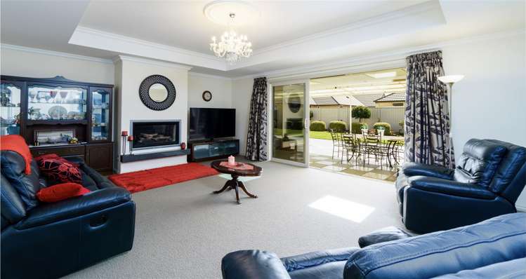 10 Larch Crescent Alexandra_11