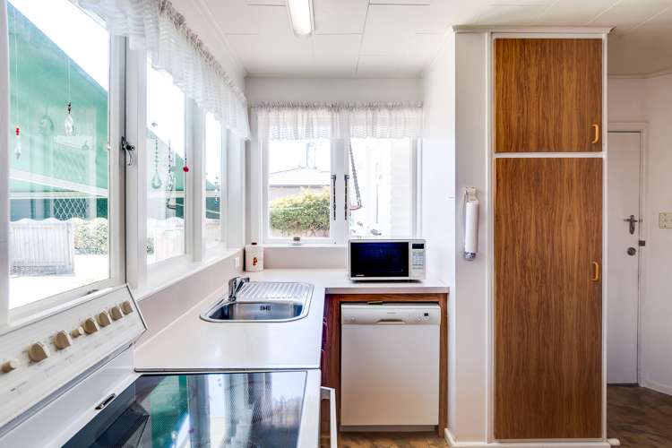 2/55 Flanders Avenue Onekawa_5