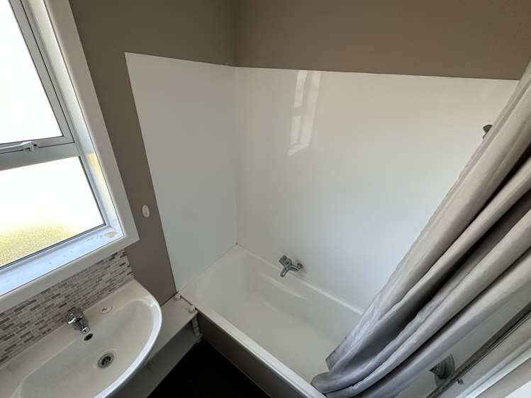 12 Carrington Crescent Tokoroa_11