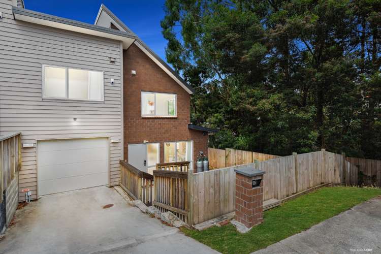 17 Sunshine Boulevard 1793_2