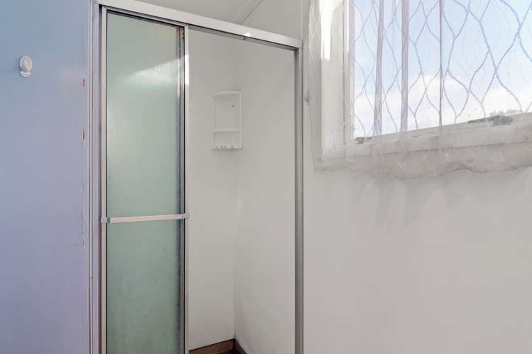 64 Beach Road Katikati_10