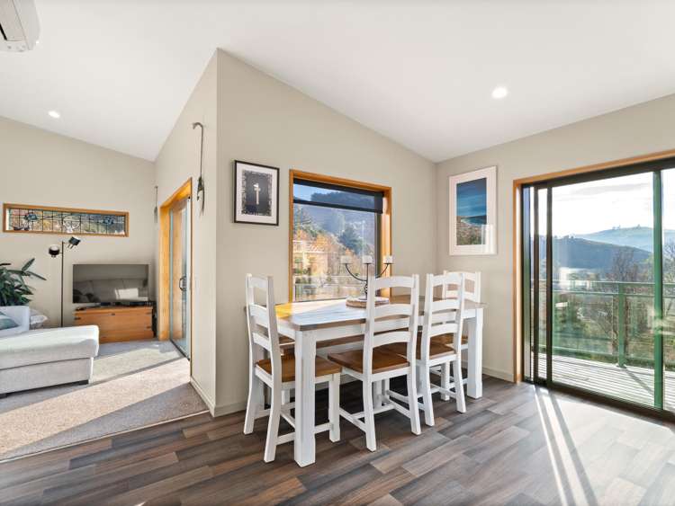 19 William Street Careys Bay_10