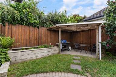 2/19 Stratford Road_2