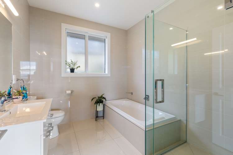 19 Bay Heights Governors Bay_14