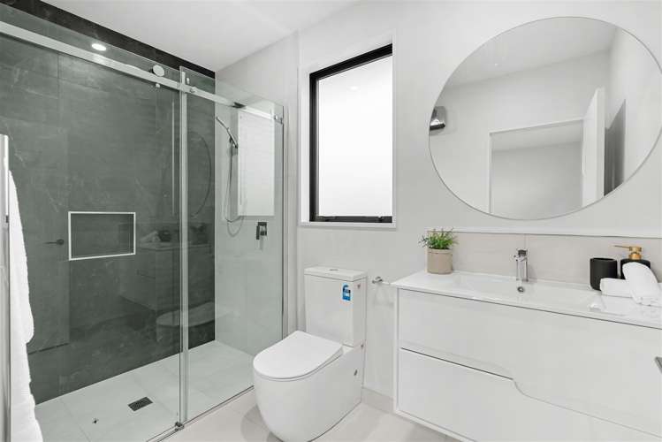 32 Oates Street Lincoln_12