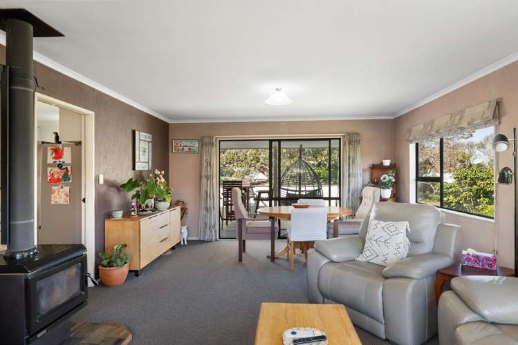 11 Pohutukawa Drive Athenree_10