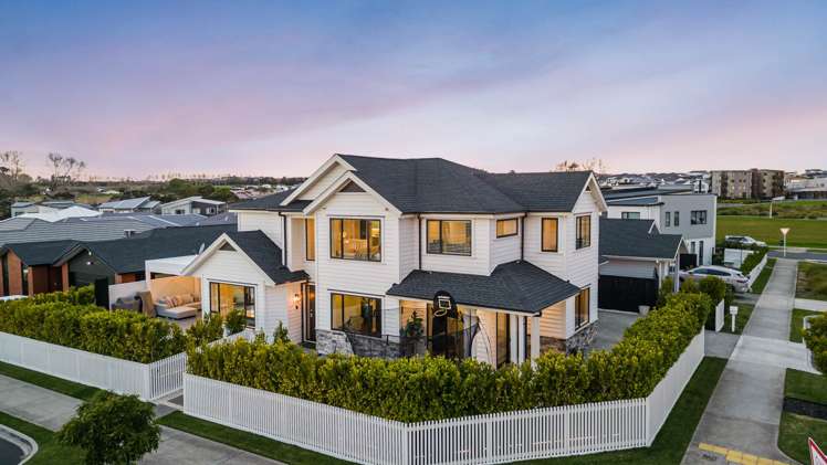 6 Karapapa Road Milldale_4
