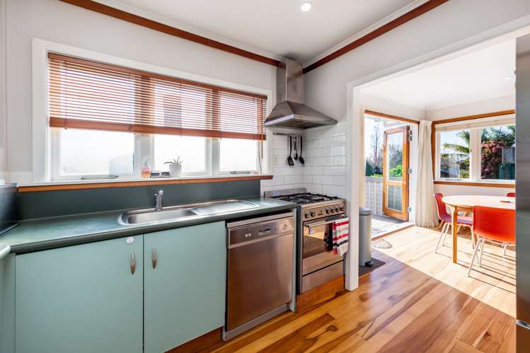 50 Uxbridge Road Mellons Bay_24